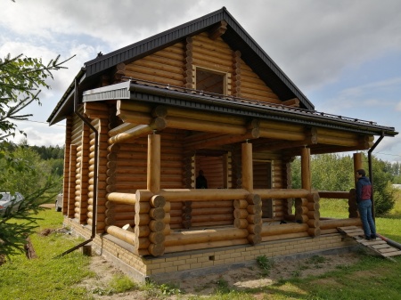 Кировская обл., пос. Трехречье, деревянный дачный дом с баней, 2018 год